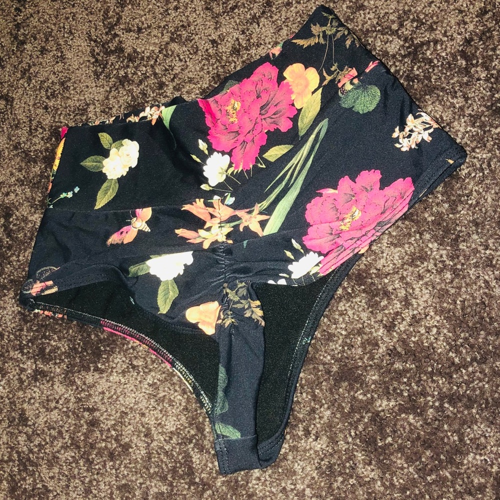 MONTCE Swim High Wasted Floral Bottoms